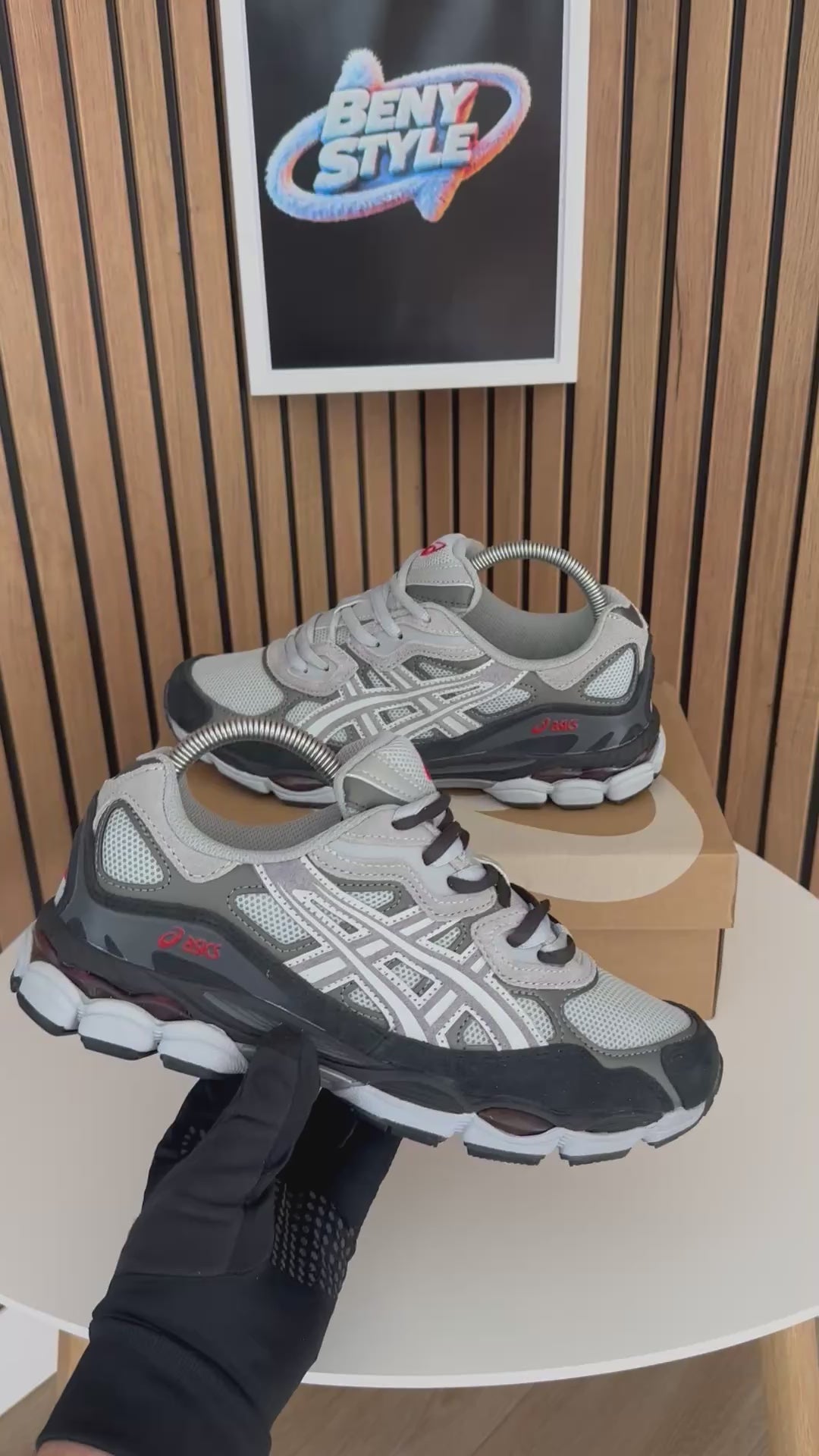 ASICS GEL NYC