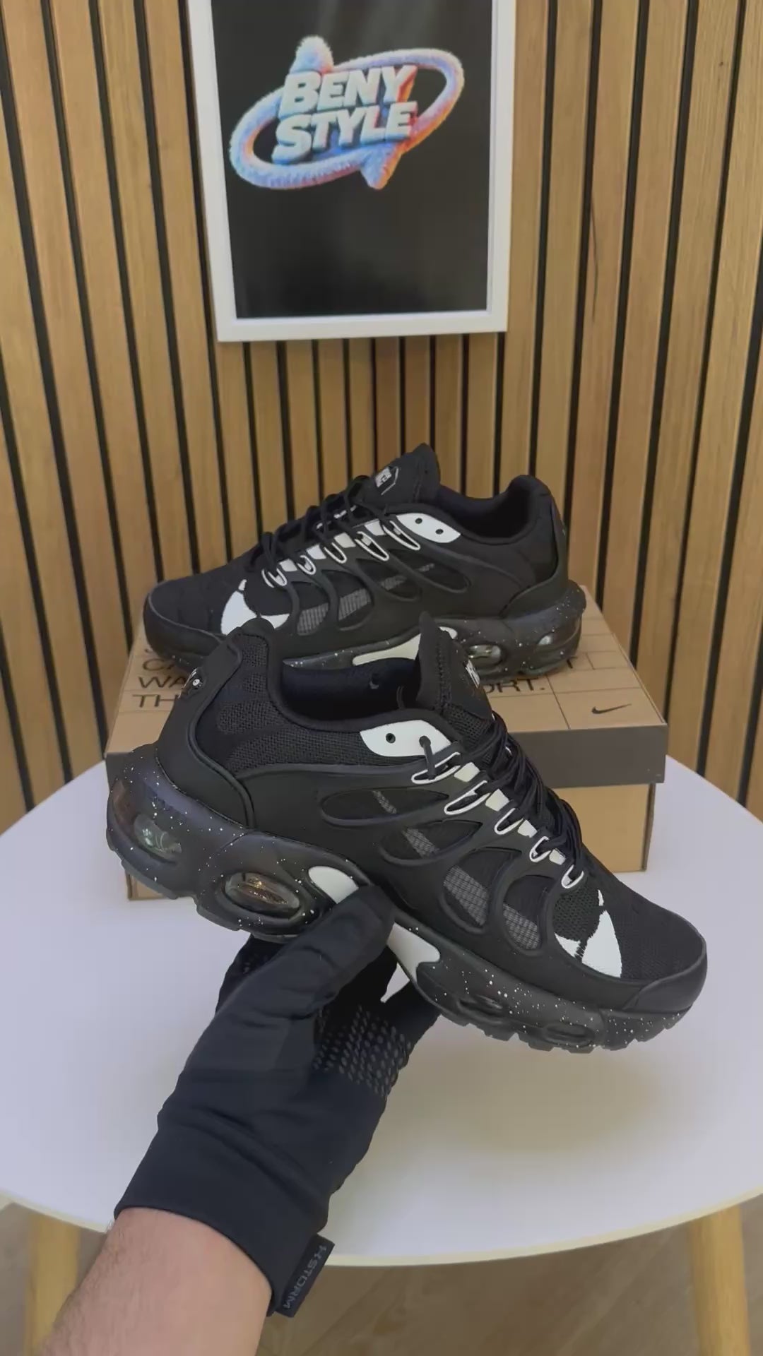 NIKE TERRASCAPE BLACK