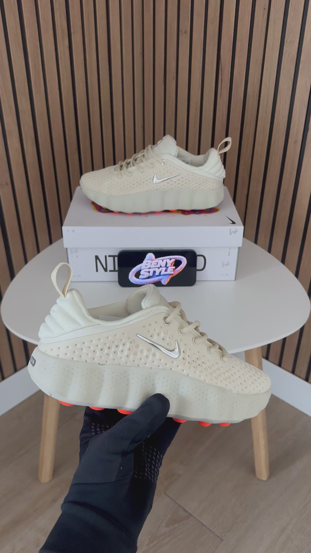NIKE MIND 002